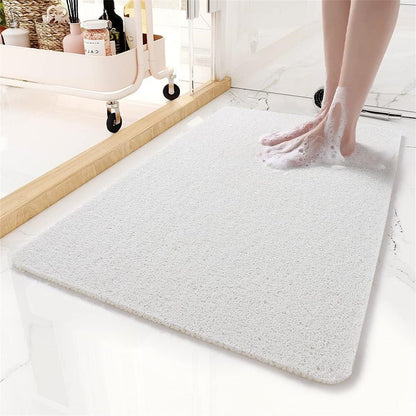 Hollow anti-slip bathroom mat featuring a quick-drying open-grid design, ideal for showers and wet areas, ensuring safety and comfort. 7