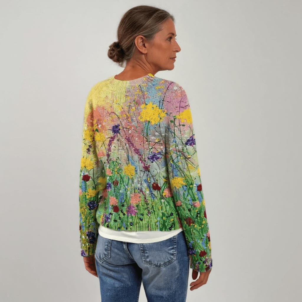 Icelandic knit sweater featuring vibrant patterns, a cozy fit, and a handmade timeless design, perfect for warmth and style in cold weather. 2