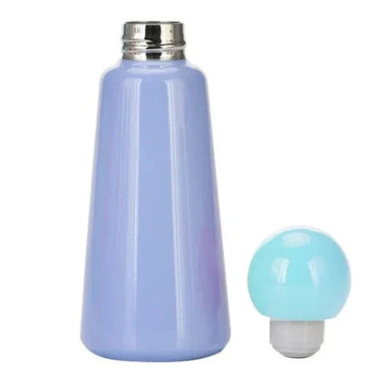 Insulated water bottle with double-walled vacuum insulation, leak-proof stainless steel design, keeps drinks hot for 12 hours and cold for 24 hours 4