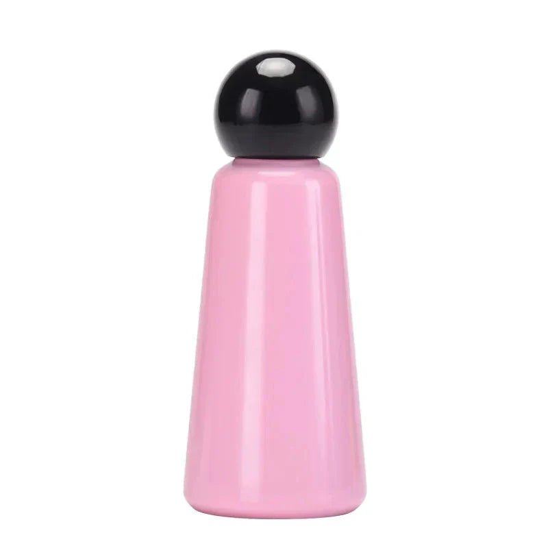 Insulated water bottle with double-walled vacuum insulation, leak-proof stainless steel design, keeps drinks hot for 12 hours and cold for 24 hours 6