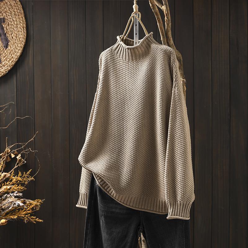 Knitted sweater for women in a wool cotton blend, featuring supreme warmth, a relaxed fit, and a classic crew neck design, machine washable for easy 0