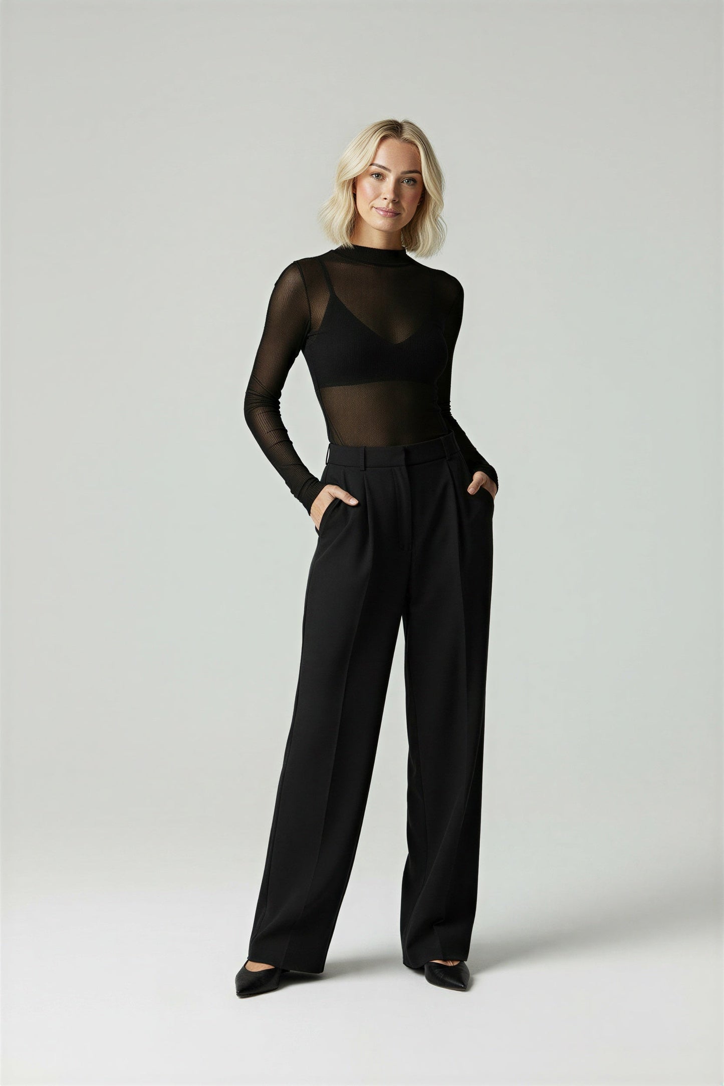 Ladies lounge pants featuring a relaxed fit and made from soft, breathable fabric, perfect for all-season comfort. 6