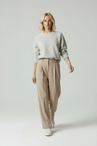 Ladies lounge pants featuring a relaxed fit and made from soft, breathable fabric, perfect for all-season comfort. 5