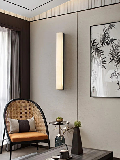 Modern linear wall light featuring integrated LED technology and an elegant alabaster design, suitable for versatile mounting and equipped with dimmable options for customizable ambiance. 6