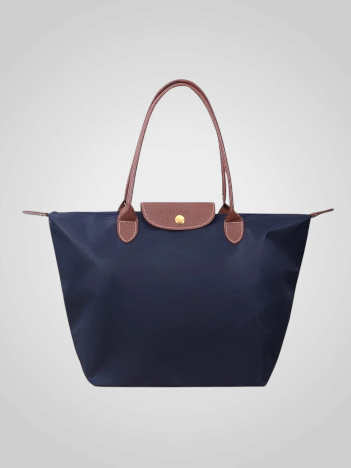 Luxury shoulder bag crafted from high-quality leather featuring a spacious interior and elegant design, perfect for everyday use. 8