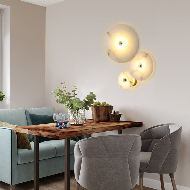 Modern marble wall lamp featuring integrated LED lighting, available in elegant gold or black copper finish, perfect for contemporary interior decor. 3