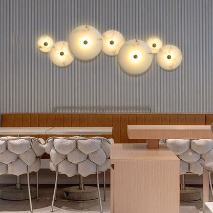 Modern marble wall lamp featuring integrated LED lighting, available in elegant gold or black copper finish, perfect for contemporary interior decor. 4