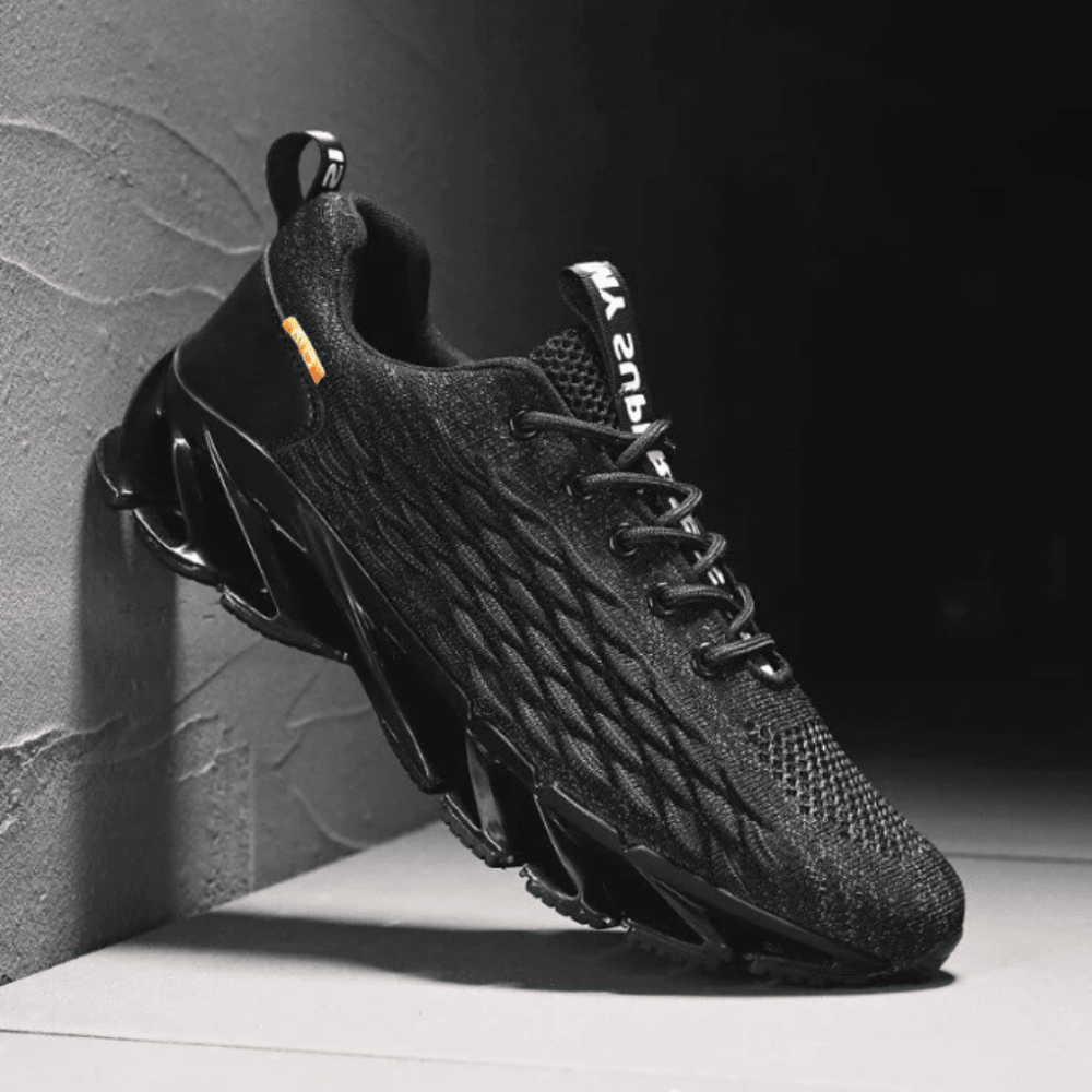 Men's cushioned running shoes featuring a breathable mesh upper and lace-up design, perfect for athletic performance and comfort during workouts. 2