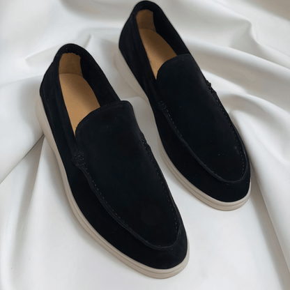 Men's vintage-inspired brown loafers made of PU leather featuring a comfortable slip-on design, perfect for casual or formal occasions. 0