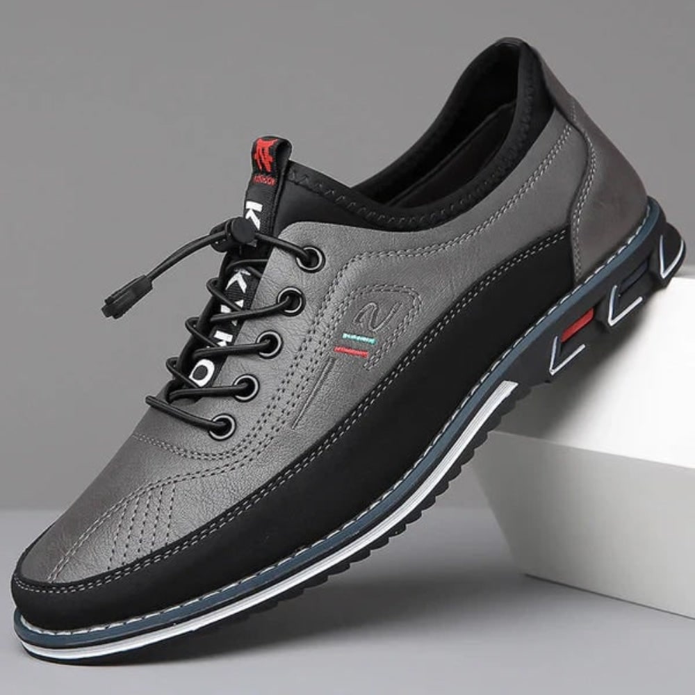 Men's orthopedic lace-up shoes featuring a breathable design, ideal for casual comfort and all-day wear. 3