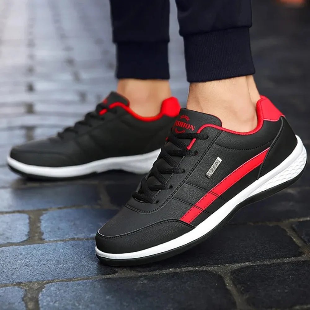 Men's orthopedic leather sneakers featuring a cushioned sole, designed for comfort and versatility, perfect for casual wear and everyday activities. 4