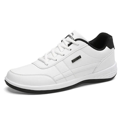 Men's orthopedic leather sneakers featuring a cushioned sole, designed for comfort and versatility, perfect for casual wear and everyday activities. 1