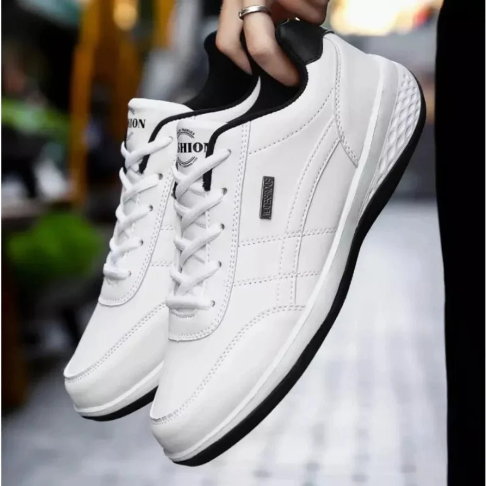 Men's orthopedic leather sneakers featuring a cushioned sole, designed for comfort and versatility, perfect for casual wear and everyday activities. 3