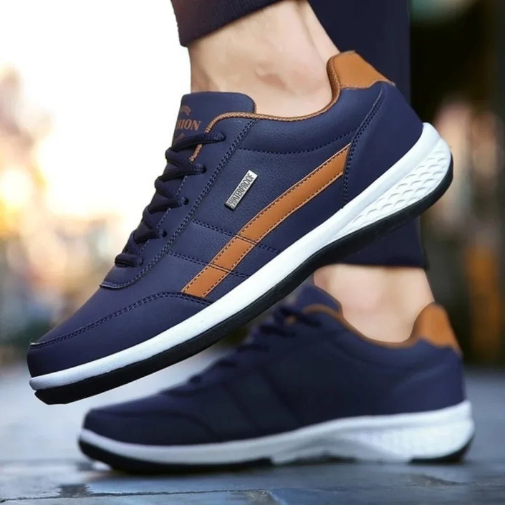Men's orthopedic leather sneakers featuring a cushioned sole, designed for comfort and versatility, perfect for casual wear and everyday activities. 6