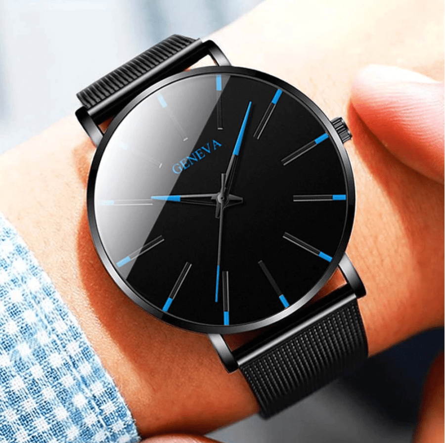 Men's quartz watch featuring a minimalist design and a durable stainless steel case, perfect for everyday elegance. 1