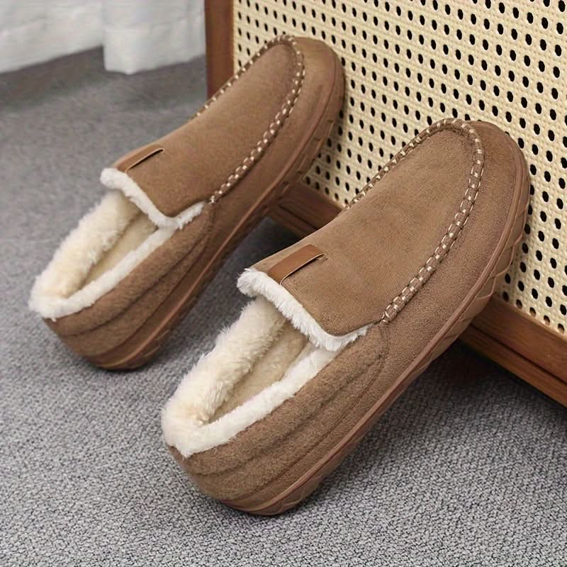 Men's slippers featuring a classic loafer design made with warm synthetic wool, perfect for winter comfort and relaxation. 3