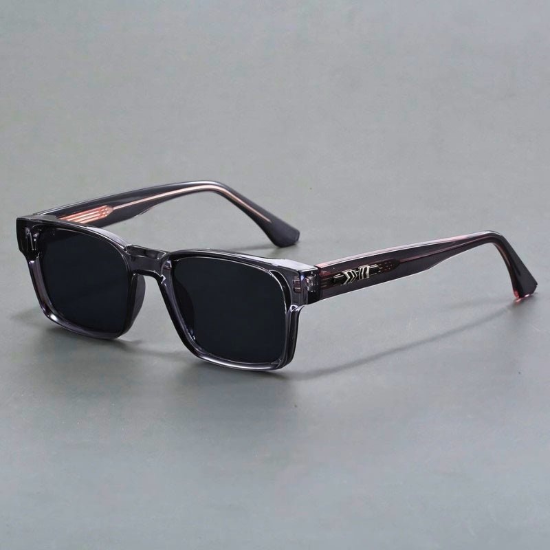 Men's square frame sunglasses featuring anti-reflective gradient lenses and UV400 protection, ideal for stylish sun protection. 3