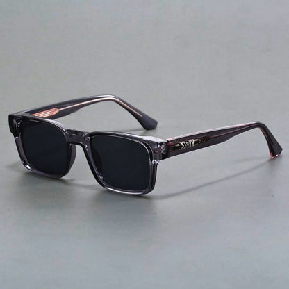 Men's square frame sunglasses featuring anti-reflective gradient lenses and UV400 protection, ideal for stylish sun protection. 3