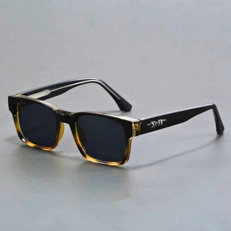 Men's square frame sunglasses featuring anti-reflective gradient lenses and UV400 protection, ideal for stylish sun protection. 5