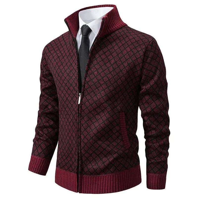 Men's slim fit vest made from breathable fabric, ideal for formal occasions and business attire, showcasing an elegant design and modern style. 3