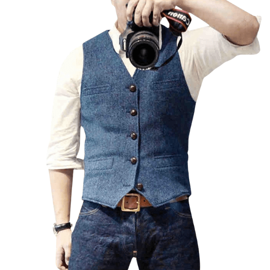 Men's waistcoat featuring timeless elegance and easy maintenance, crafted from high-quality fabric, perfect for versatile styling in formal and casual settings. 0