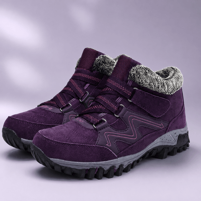 Men's waterproof winter snow boots featuring insulated comfort and a secure strap design, perfect for outdoor activities and casual wear. 2
