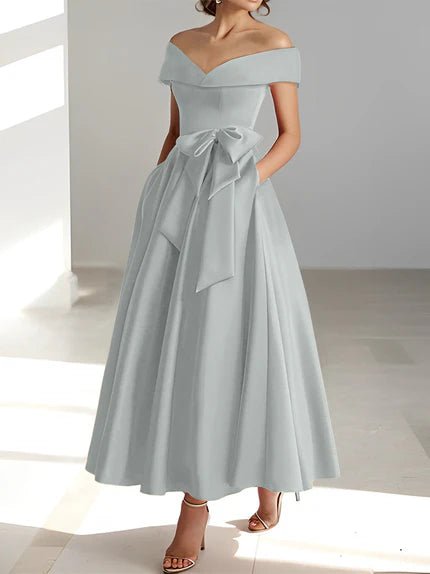 Off-the-Shoulder Mother of the Bride Dress with Pockets – Elegant Satin A-Line Ankle-Length in Champagne