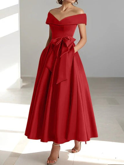 Off-the-Shoulder Mother of the Bride Dress with Pockets – Elegant Satin A-Line Ankle-Length in Champagne
