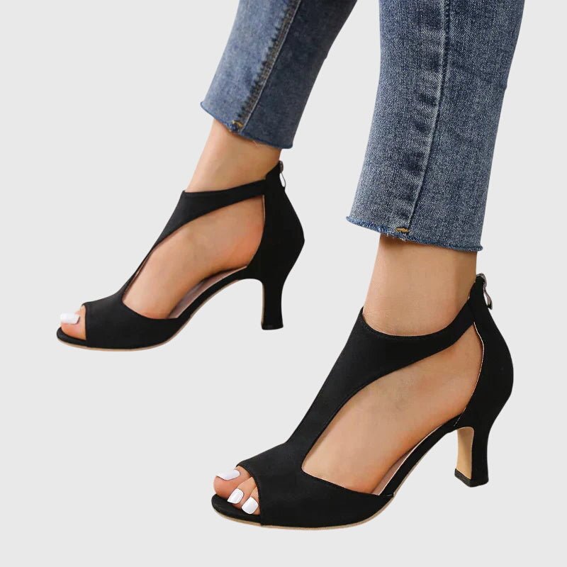 Orthopedic heels featuring a breathable design and stable support for a flexible fit, ideal for all-day comfort and foot health. 5