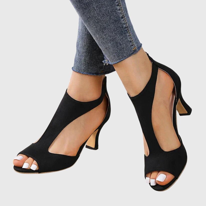 Orthopedic heels featuring a breathable design and stable support for a flexible fit, ideal for all-day comfort and foot health. 3