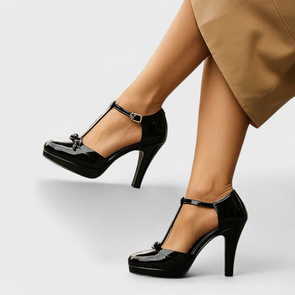 Orthopedic heels featuring a padded insole for enhanced comfort and stability, designed with a modern elegant aesthetic suitable for any occasion. 6