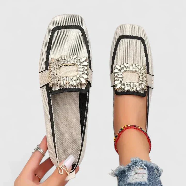 Orthopedic loafers for women featuring cushioned insoles in elegant black and brown, designed for everyday comfort and style. 0