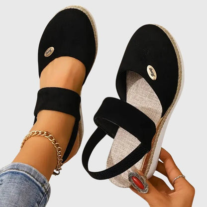 Orthopedic sandals featuring ultimate cushioning and a breathable design for enhanced stability, designed for a custom fit suitable for all sizes. 10