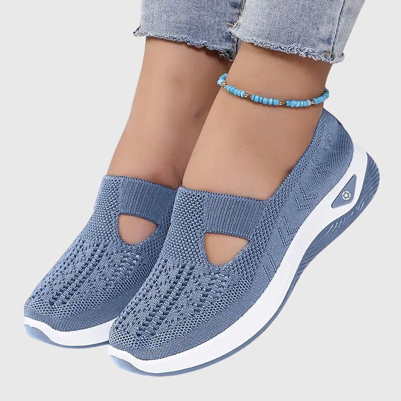 Orthopedic slip-on shoes for women featuring enhanced walking support and breathable insoles for maximum comfort and foot care. 3