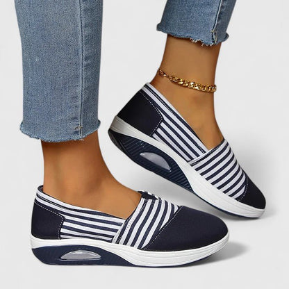 Orthopedic sneakers featuring a lightweight, non-slip design with all-day support and breathable materials for ultimate comfort and stability. 1