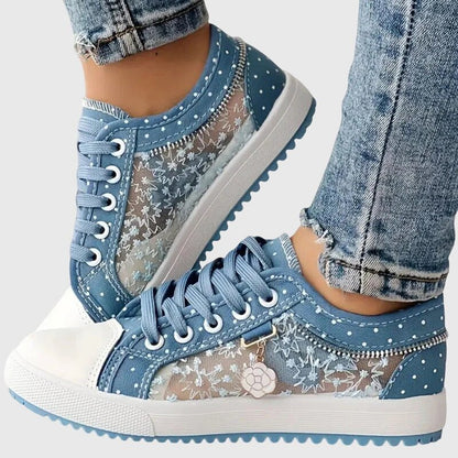Orthopedic sneakers featuring arch support and cushioned insoles, designed with a wide toe box for enhanced comfort and foot health. 0