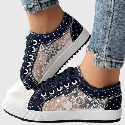 Orthopedic sneakers featuring arch support and cushioned insoles, designed with a wide toe box for enhanced comfort and foot health. 5