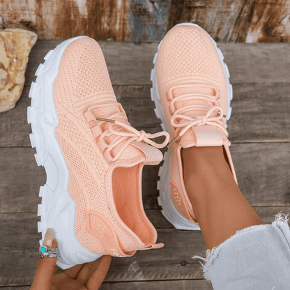 Orthopedic sneakers featuring arch support, shock-absorbing soles, and a wide toe box for ultimate comfort and foot health. 4