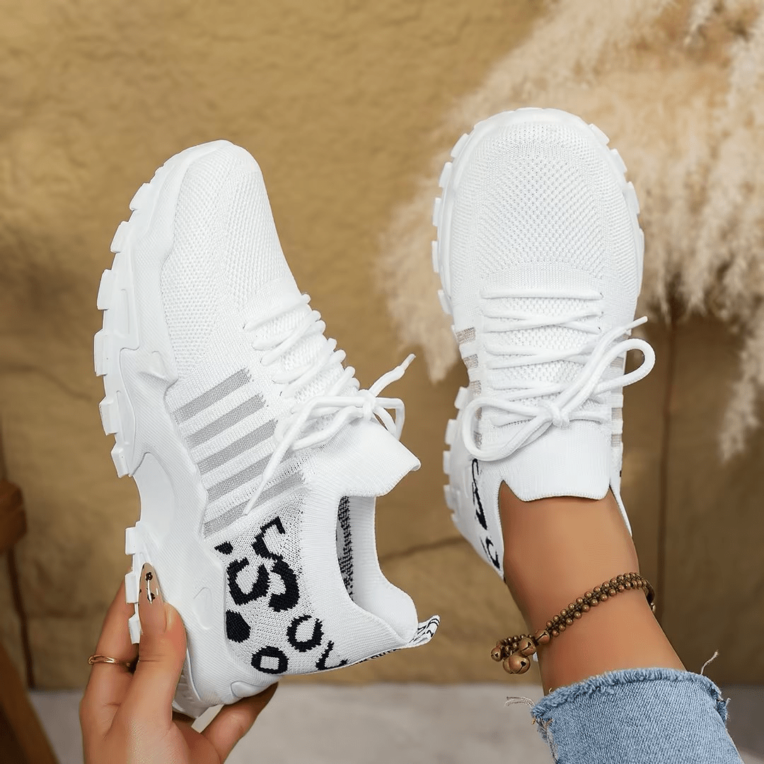 Orthopedic sneakers featuring arch support, shock-absorbing soles, and a wide toe box for ultimate comfort and foot health. 8