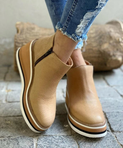Orthopedic waterproof boots featuring a sleek autumn winter design, equipped with an easy side zipper for comfortable everyday wear. 3