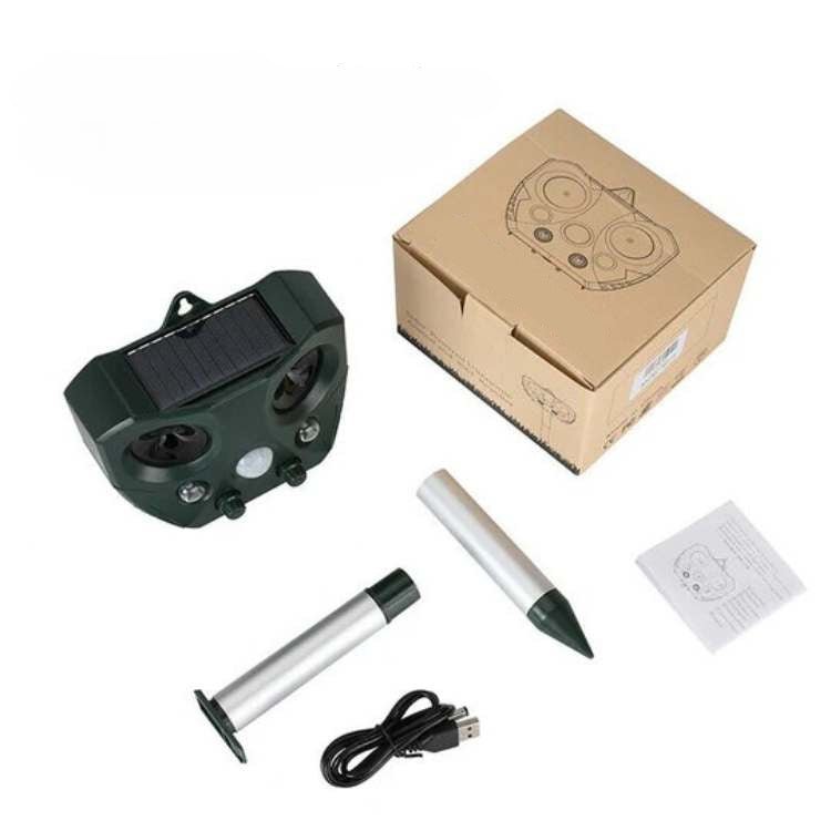 Outdoor Ultrasonic Pest Repeller featuring a PIR Motion Sensor, powered by solar and USB, designed with a weather-resistant casing for effective pest control in gardens 3