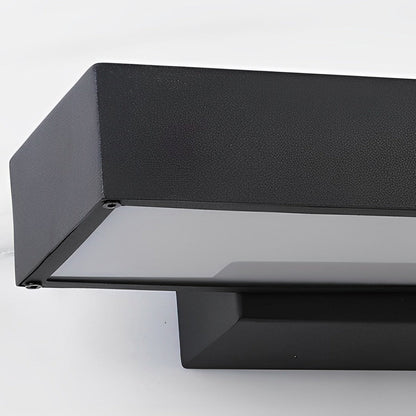 Outdoor wall lamp featuring a sleek black stainless steel design and a built-in motion sensor for enhanced security and illumination. Ideal for patios, gardens, and entry 3