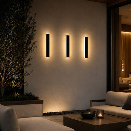 Outdoor wall light featuring a sleek, modern design with dimmable LED functionality and a waterproof aluminum construction, perfect for illuminating patios and gardens. 0