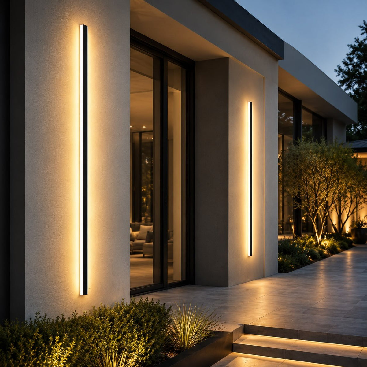 Outdoor wall light featuring a sleek, modern design with dimmable LED functionality and a waterproof aluminum construction, perfect for illuminating patios and gardens. 8