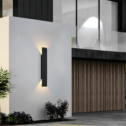 Outdoor wall lights featuring a waterproof aluminum construction and a minimalist design, showcasing a stylish bidirectional glow for enhanced outdoor ambiance. 4
