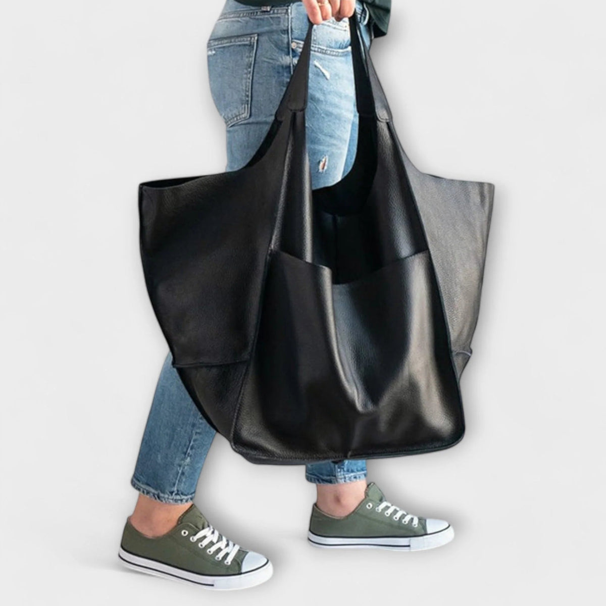 Oversized shoulder bag made of durable PU leather, featuring a versatile design and elegant style, perfect for everyday use. 9