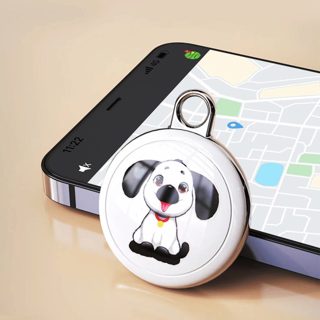 Pet GPS Tracker for dogs and cats featuring real-time location tracking, sound alert, and a waterproof design for outdoor use. 4