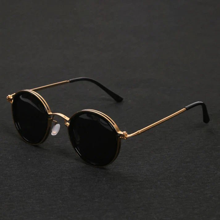 Polarized sunglasses featuring UV400 protection, designed with a lightweight modern style, perfect for outdoor activities like hiking, biking, and beach outings. 2