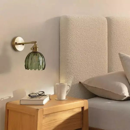 Retro wall lamp featuring a tulip glass shade, designed as a metal wall sconce to enhance cozy atmospheres in living spaces. 7