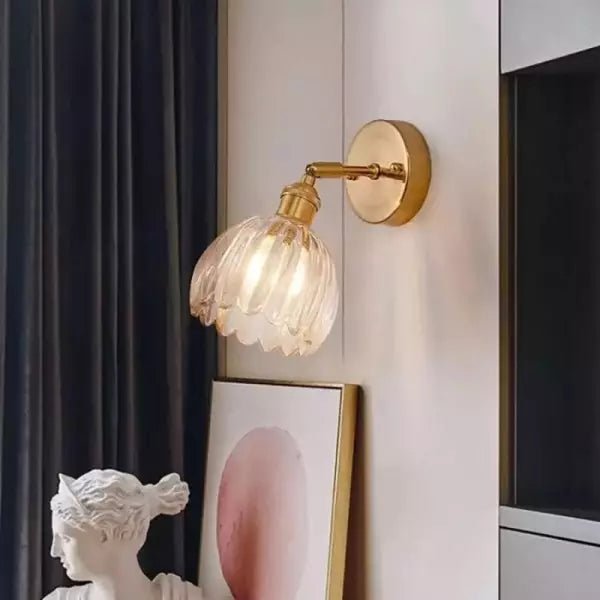 Retro wall lamp featuring a tulip glass shade, designed as a metal wall sconce to enhance cozy atmospheres in living spaces. 4